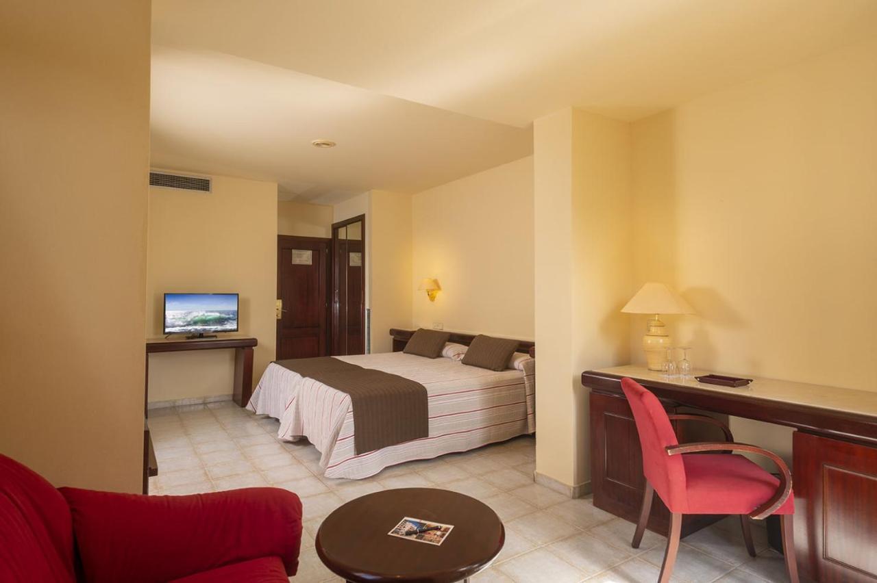 Hotel Guitart Rosa - Adults Only Lloret de Mar Exterior foto